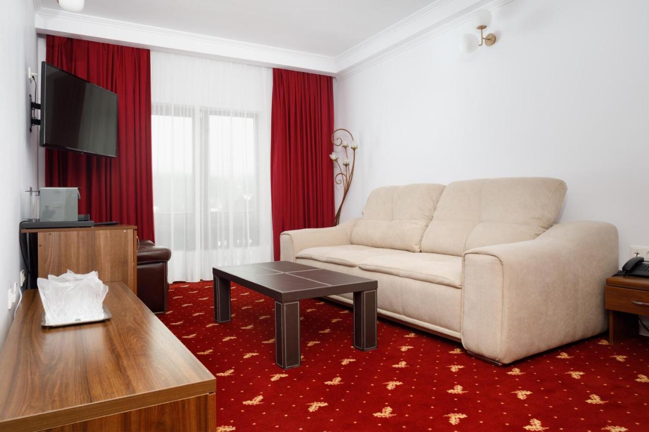 Manor Ski Hotel Predeal Ngoại thất bức ảnh